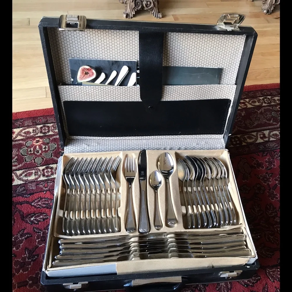 WIRTHS BESTECKE SOLINGEN Kanada Flatware MCM 2-Tiered Case Like New Flatware